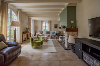 Vente Maison MÉDIS - PROPRIÉTÉ DE CHARME AVEC PISCINE Medis