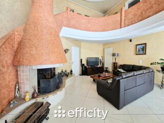  Maison à vendre 6 pièces 242 m²