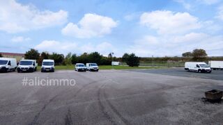  Immeuble � vendre 5 pi�ces 682 m�