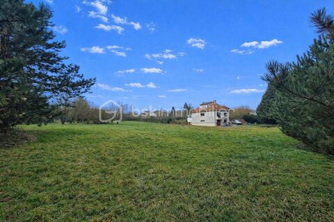 TERRAIN DE 61ARES DONT 27ARESCONSTRUCTIBLES AVEC MAISON D'HABITATION 439000 57050 Lorry les metz