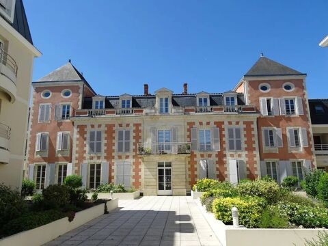   Belle chambre dans appart d'exception La Rochelle Appartement - 1 pi�ce(s) - 75 m�