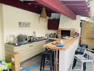  Propri�t�/ch�teau � vendre 7 pi�ces 200 m�