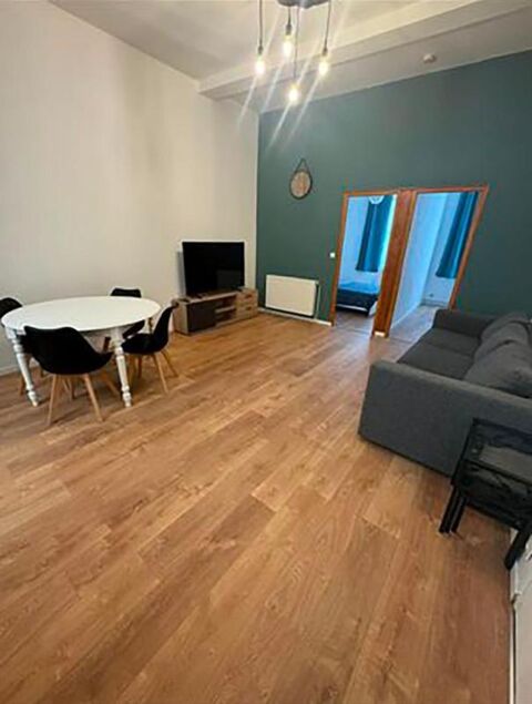  Appartement � louer 5 pi�ces 55 m�