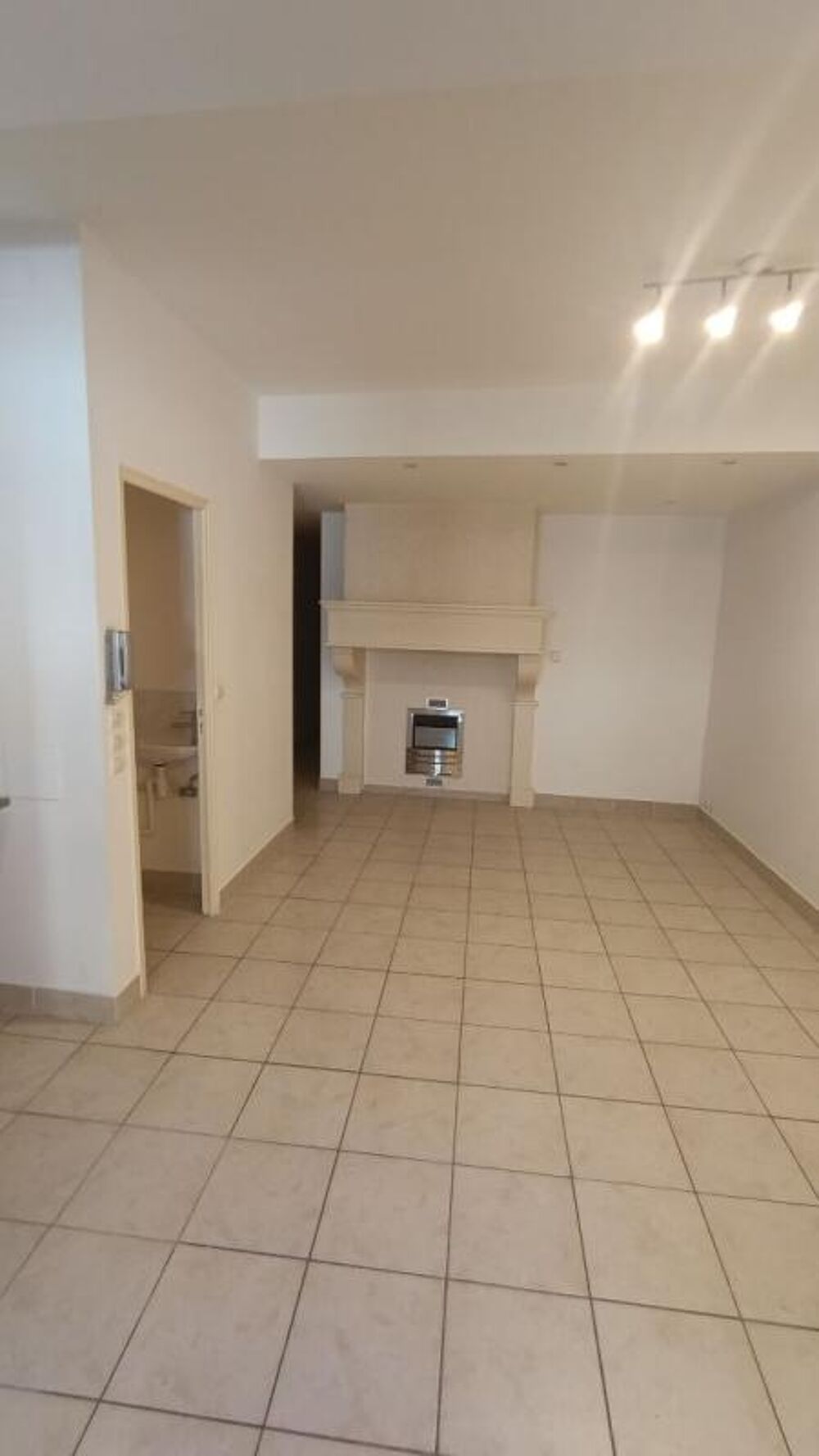 Ensemble immobilier ? F4 + Studio indépendant + Dépendance ? 5 pièces ? 139 m² ? 90 000