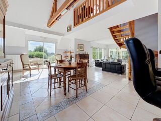 Maison à vendre 6 pièces 143 m²