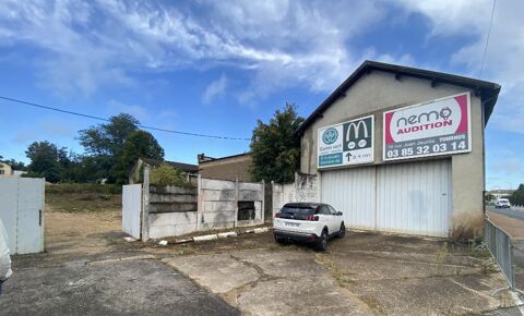   A VENDRE - ENSEMBLE IMMOBILIER 