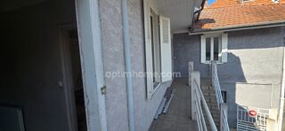  Immeuble à vendre 9 pièces 182 m²