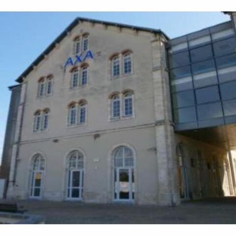 À louer- Bureau de 6302 m² à Châteauroux- Indre (36) 9917 36000 Chateauroux