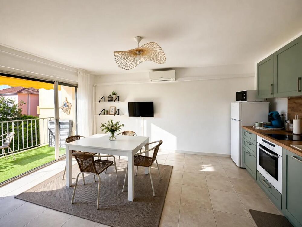 Vente Appartement BANDOL Appartement T3 de 60 m² à 5 min à pied de la plage Bandol