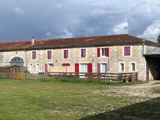  Propriété/château à vendre 8 pièces 180 m²