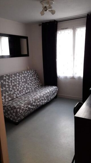  Appartement à louer 1 pièce 16 m²