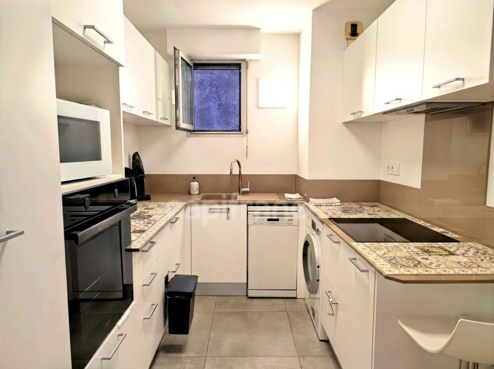 Vente Appartement Appartement à vendre 4 pièces - Centre Historique - MONTPELLIER (34) Montpellier