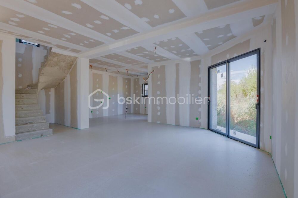 Maison de 123m² avec garage et jardin