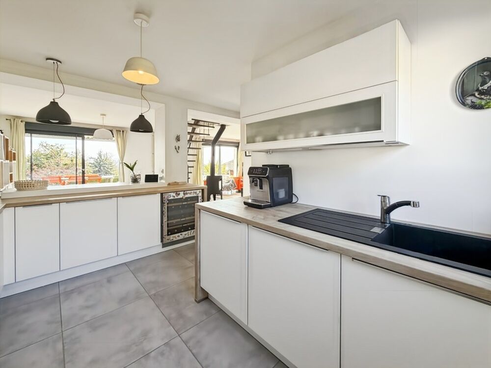 � vendre  Maison Gex (01170)