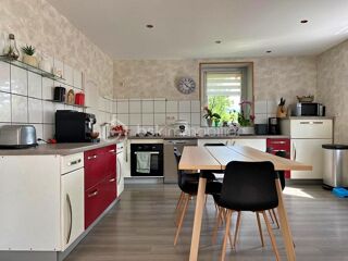  Maison  vendre 7 pices 160 m