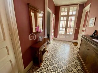  Propriété/château à vendre 9 pièces 280 m²