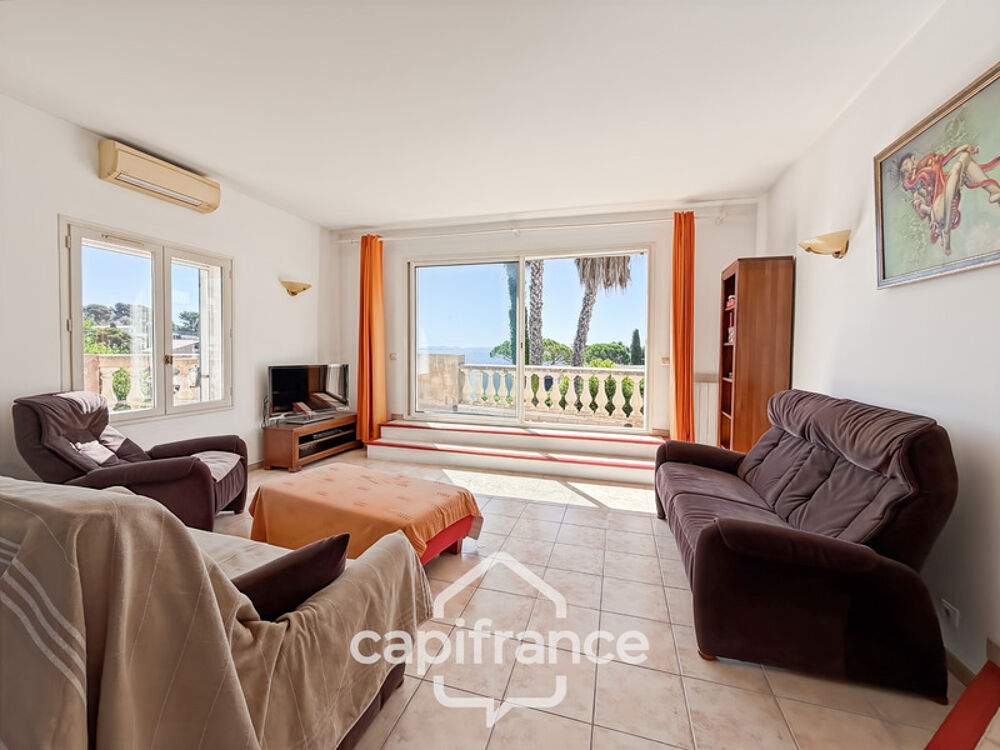 à vendre  Maison Carqueiranne (83320)