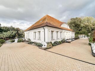  Propri�t�/ch�teau � vendre 14 pi�ces 496 m�