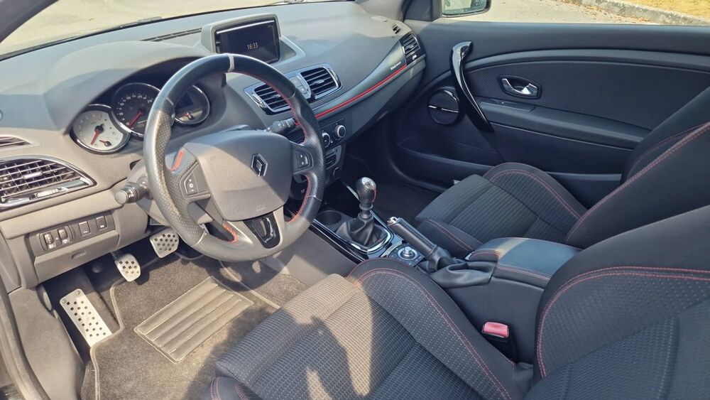 M&eacute;gane Coup&eacute; III 2.0 T 265 S/S RS 2014 occasion 77169 Boissy Le Chatel