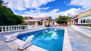  Maison � vendre 9 pi�ces 300 m�