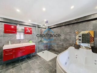  Maison � vendre 5 pi�ces 165 m�