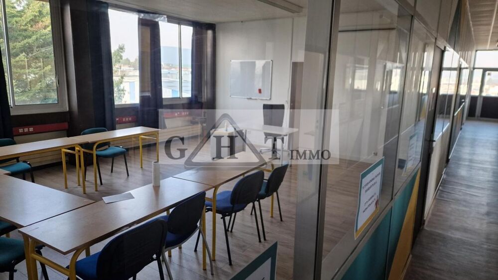   BUREAU 180 M² A LOUER A MEAUX Meaux