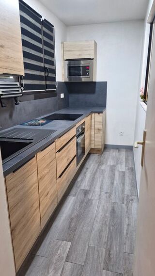  Appartement à louer 2 pièces 43 m²