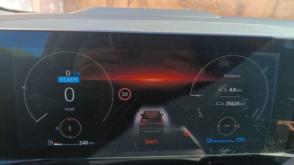 Austral I 1.2 DIG-T 200 Hybrid 2WD Xtronic Iconic Esprit Alpine 2023 occasion 71200 Saint Sernin Du Bois