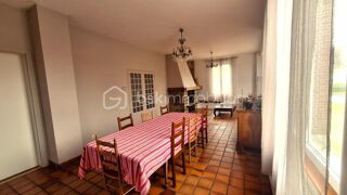  Propri�t�/ch�teau � vendre 6 pi�ces 161 m�