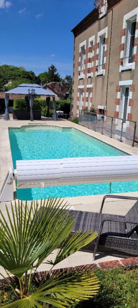   BELLE MAISON DE MAITRE Propri�t�/ch�teau - 9 pi�ce(s) - 221 m�