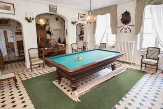  Propri�t�/ch�teau � vendre 15 + pi�ces 655 m�