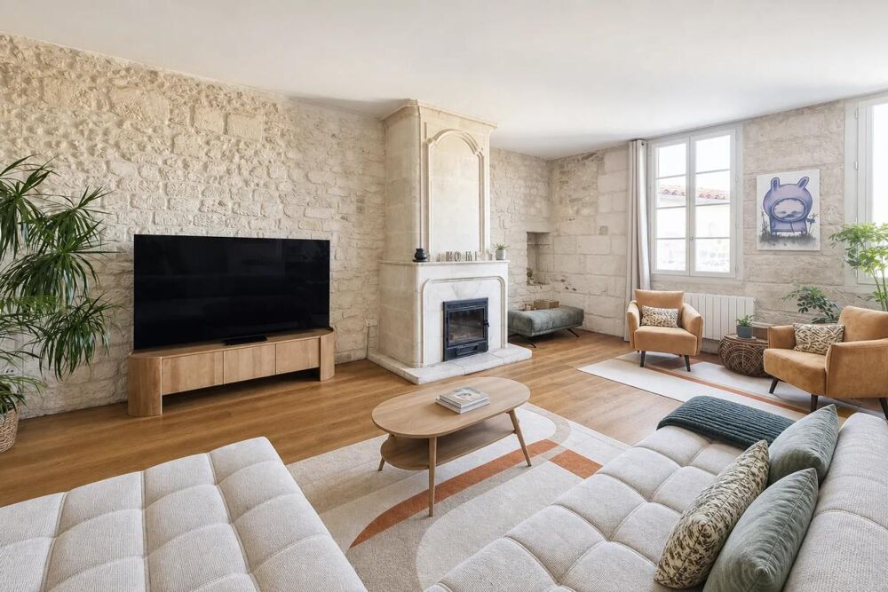 Spacieux duplex 181 m² avec cachet historique - Saintes