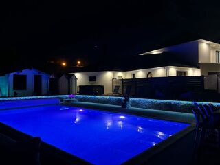  Maison � vendre 9 pi�ces 170 m�