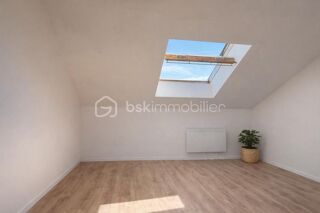  Immeuble à vendre 9 pièces 209 m²
