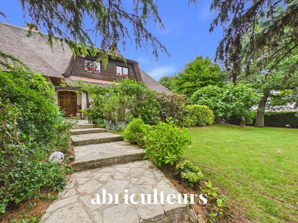 Vente Maison Magnifique Propriété Familiale de charme de 310 m² avec piscine et magnifique jardin arboré en vente à Yerres (91) Yerres