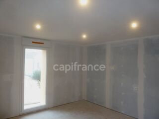  Immeuble à vendre 15 + pièces 500 m²