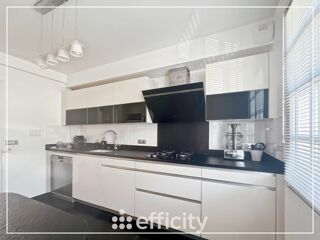  Maison  vendre 7 pices 180 m