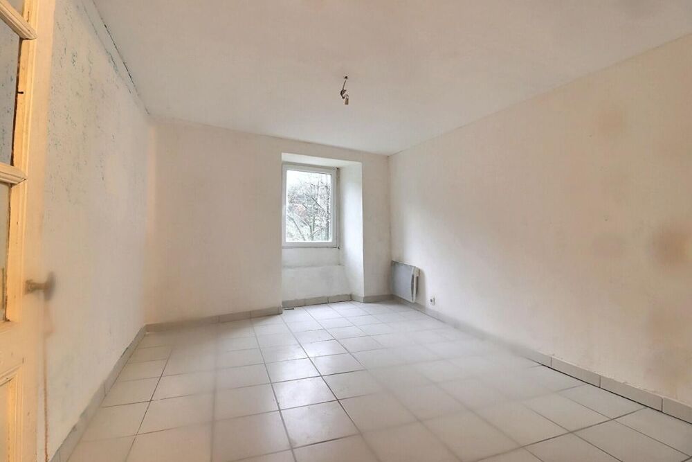 Vente Maison Maison de village avec cour intérieure ? Barnas Barnas