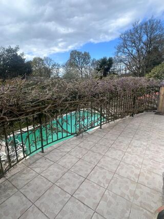  Maison � vendre 7 pi�ces 195 m�