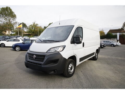 Annonce voiture Fiat Ducato 15800 €