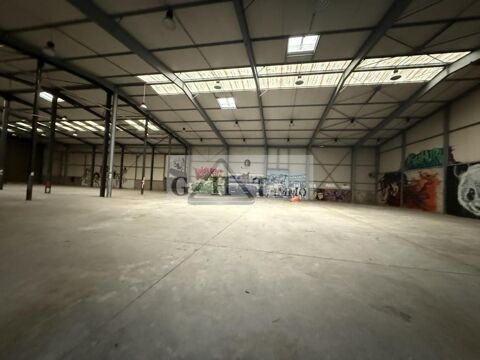 Entrepot / Bureaux 4250m2 A vendre Montreuil 5500000 93100 Montreuil
