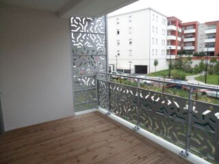  Appartement à louer 3 pièces 56 m²