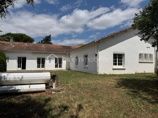  Maison  vendre 7 pices 224 m