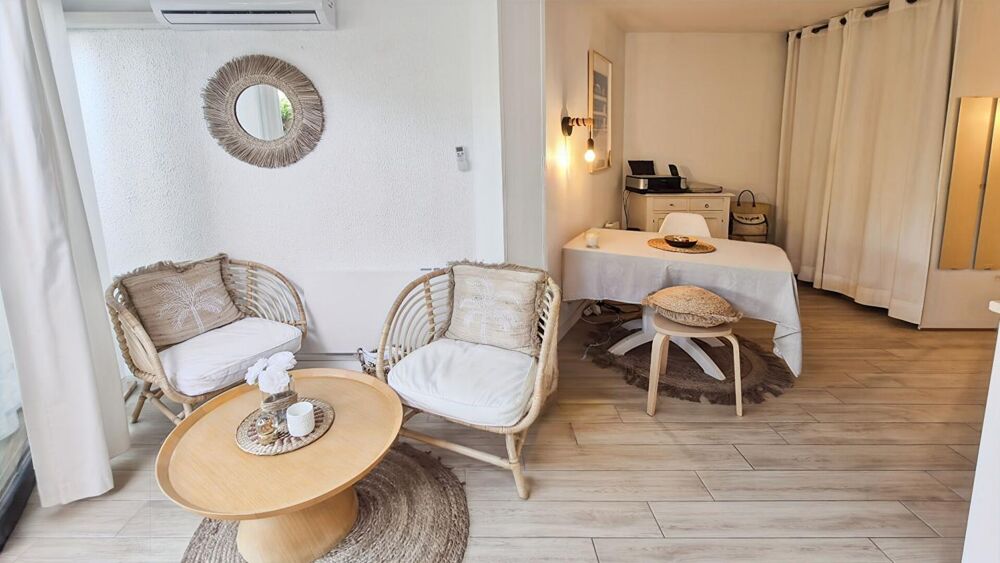 Vente Appartement Appartement  1 pièce(s) 28 m2 La londe les maures