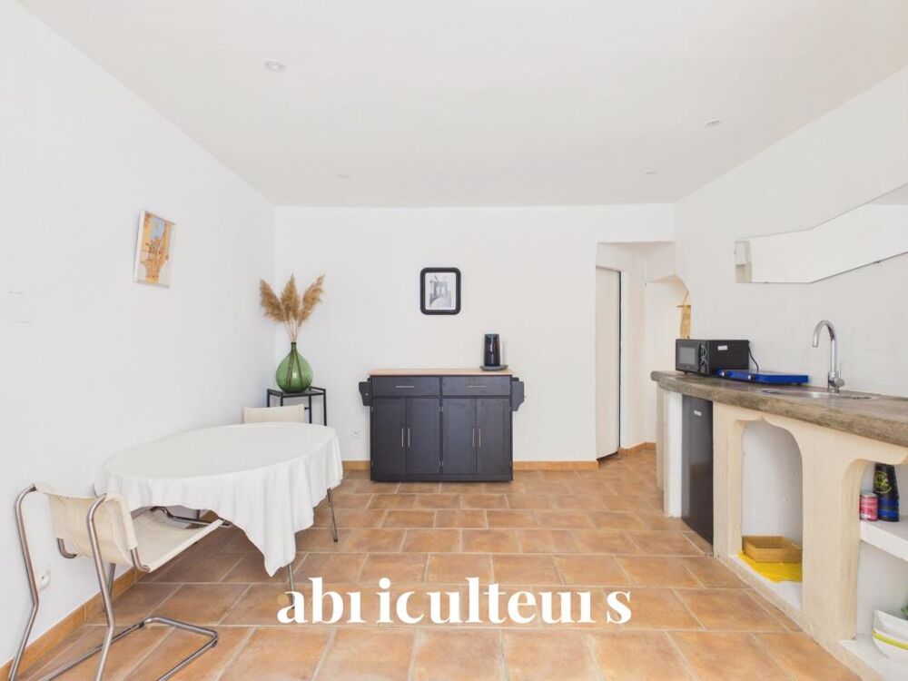 Vente Appartement T2 avec entrée indépendante – RDC – centre-ville de Lambesc Lambesc