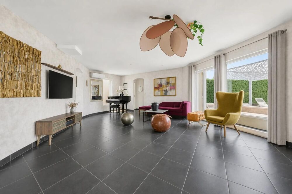 Maison de caractère 124 m² cadre de vie privilégié à Teuillac