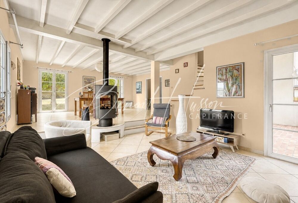 Maison familiale  188m²  5 chambres  jardin de plus de 3800m²