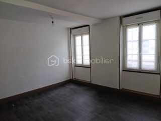  Immeuble à vendre 7 pièces 100 m²
