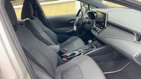 Corolla XII 1.8 VVT-i 122 Hybrid CVT Dynamic Nav - Garantie construc 2020 occasion 95700 Roissy En France