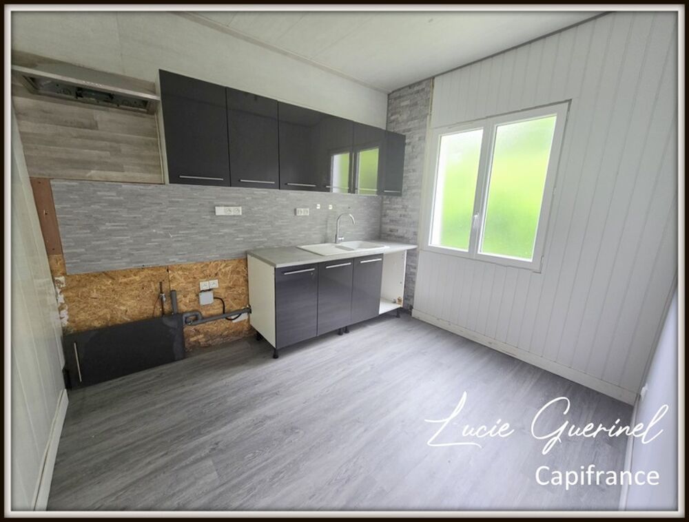 Dpt Loire Atlantique (44), Maison familiale 145 m²  Centre de Châteaubriant  Gare SNCF à pied